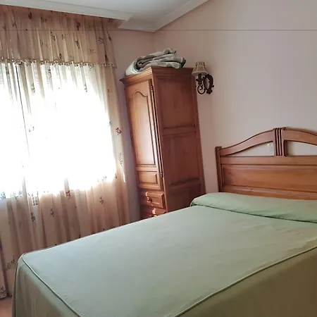 Puerta De Caderechas Holiday home Terminon