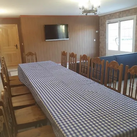 Nyaraló Puerta De Caderechas