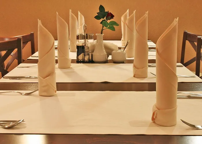 Puerta De Caderechas