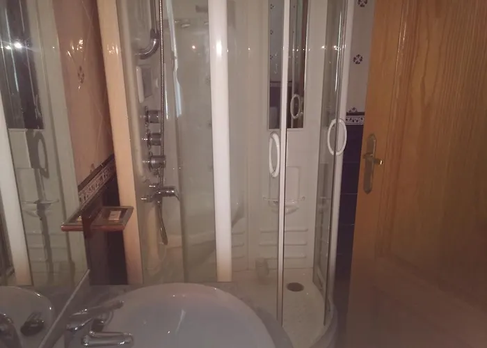 Puerta De Caderechas *